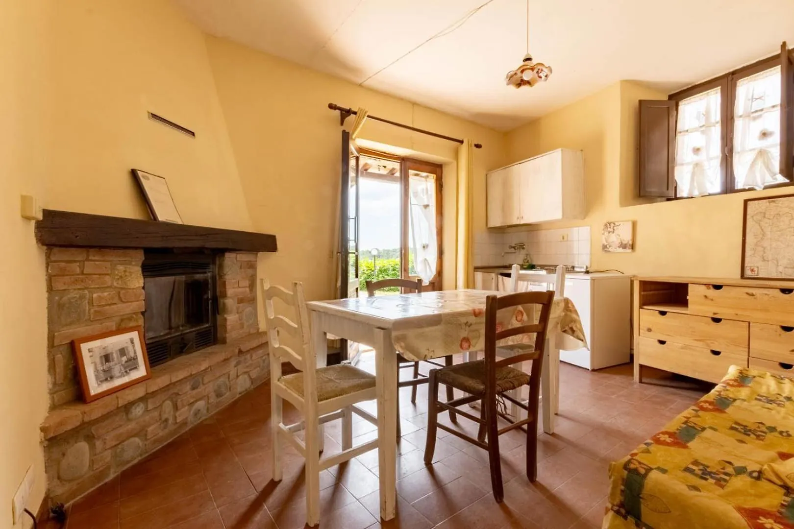 Castello Di Selvole (Adults Only) Guest House Vagliagli 0*,  Italy
